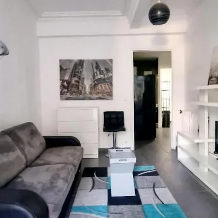 Appartement Large 37 M With Terrace Nice