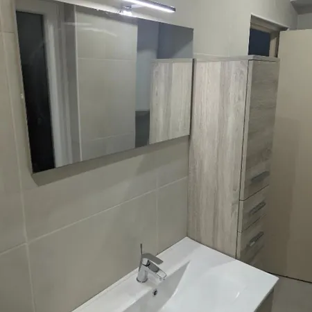 Apartament Large 37 M With Terrace *